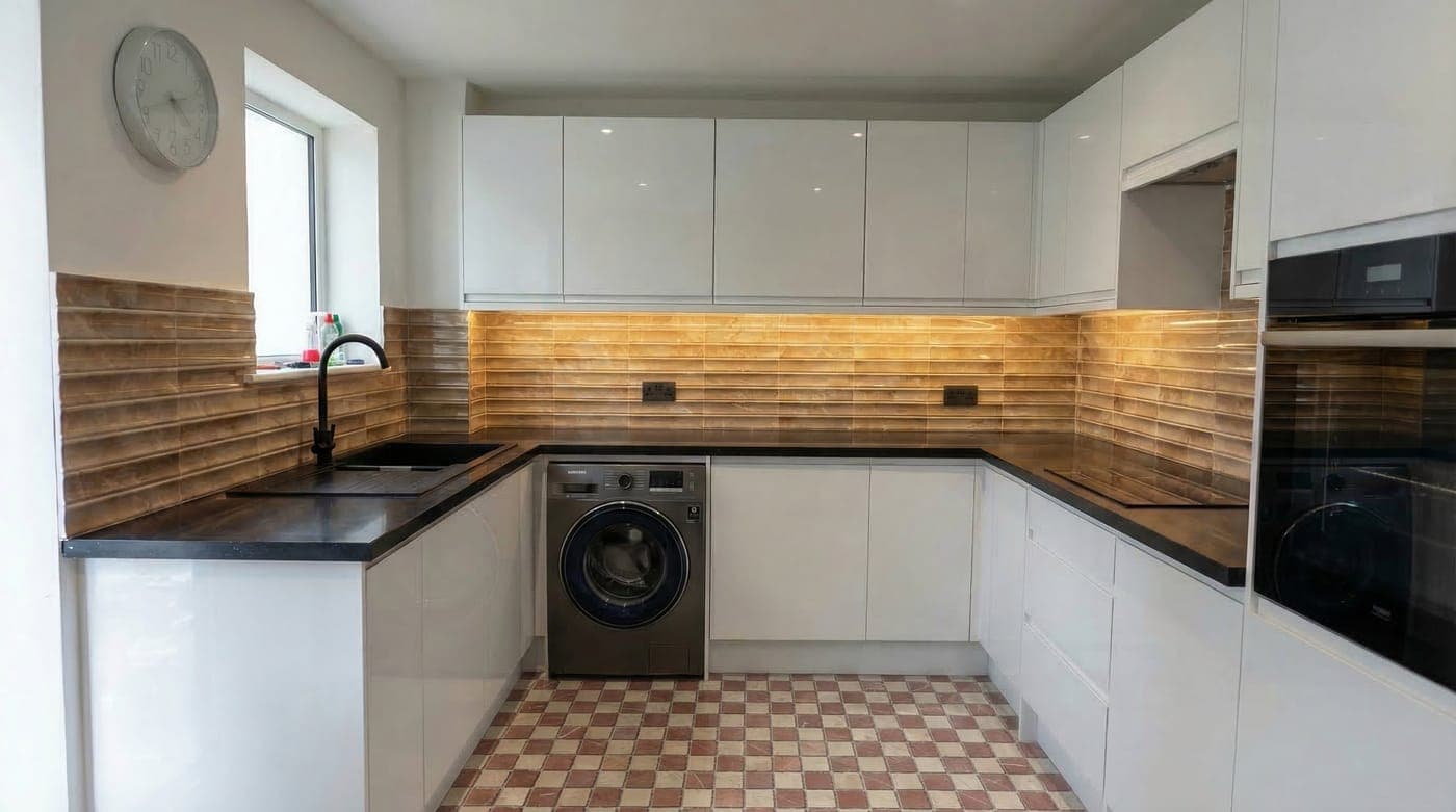 Kitchen backsplash